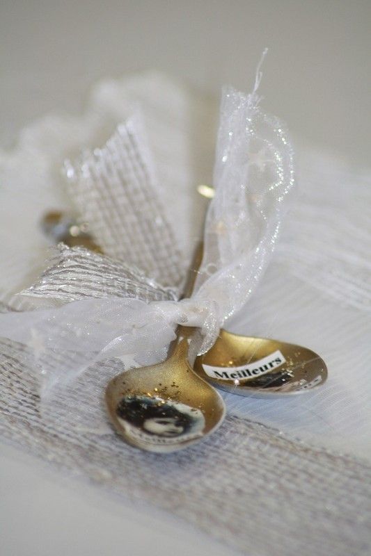 Bricolage de Noël: cuillères dorées
